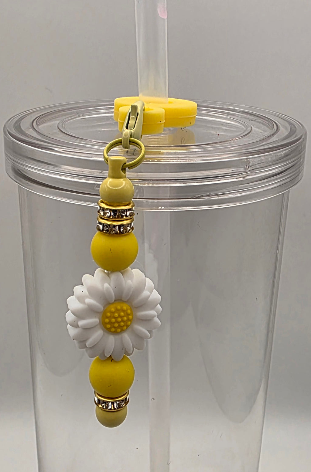 Beaded Straw Charm - White Flower