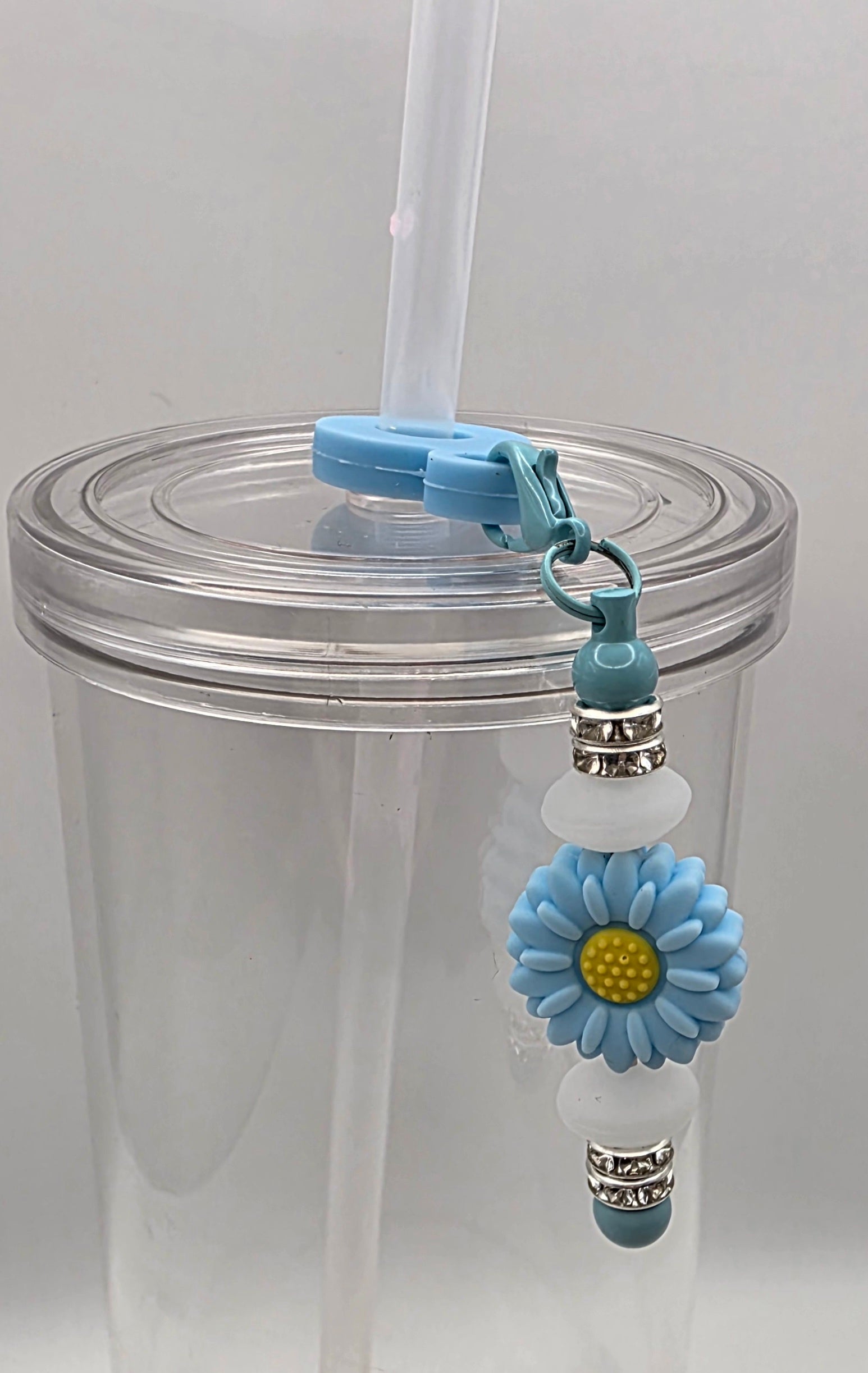 Beaded Straw Charm - Blue Flower