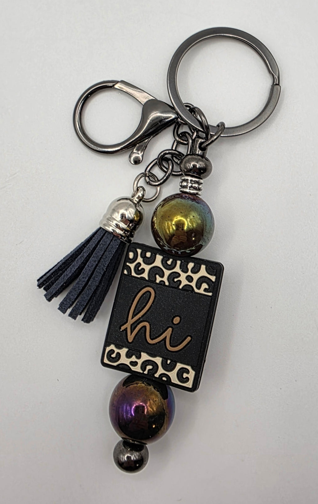 Sleek "hi" Leopard Print Black Keychain/Charm